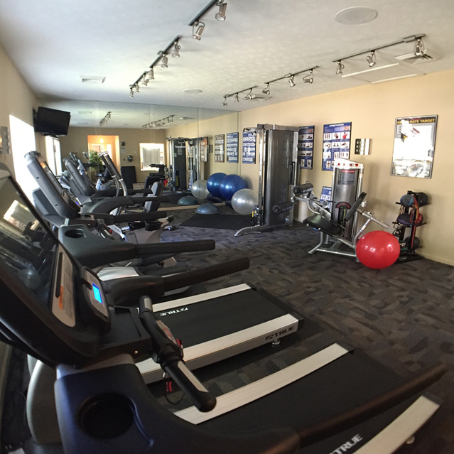 Woodbury Commons, Parma, OH Home