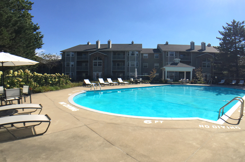 Parma Apartments Woodbury Commons Gallery